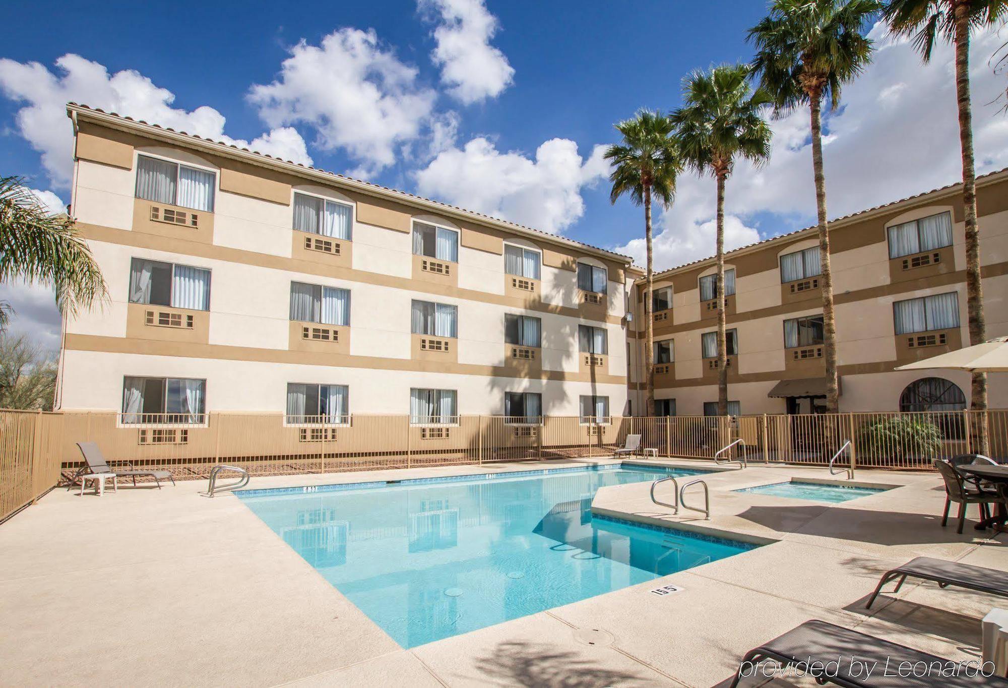 Comfort Inn West Phoenix At 27Th Ave And I-I0 Exterior photo